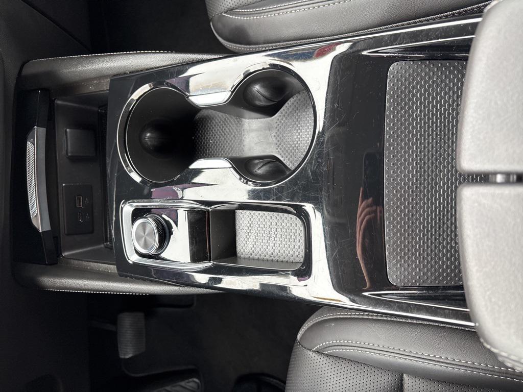 used 2024 Buick Envision car, priced at $30,674