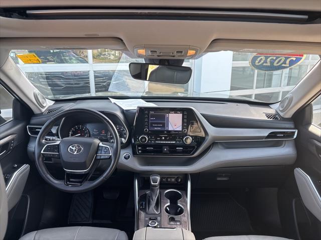 used 2020 Toyota Highlander car, priced at $31,866