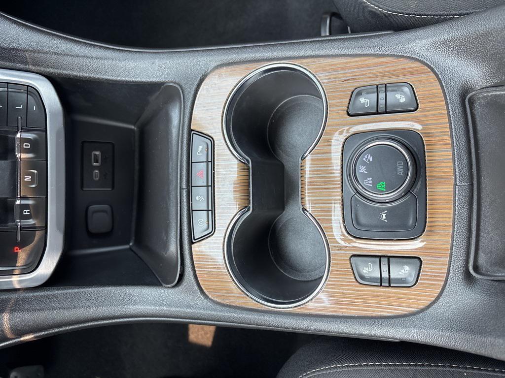 used 2021 GMC Acadia car, priced at $30,677