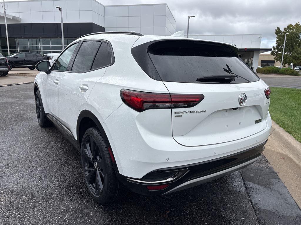 used 2023 Buick Envision car, priced at $28,653