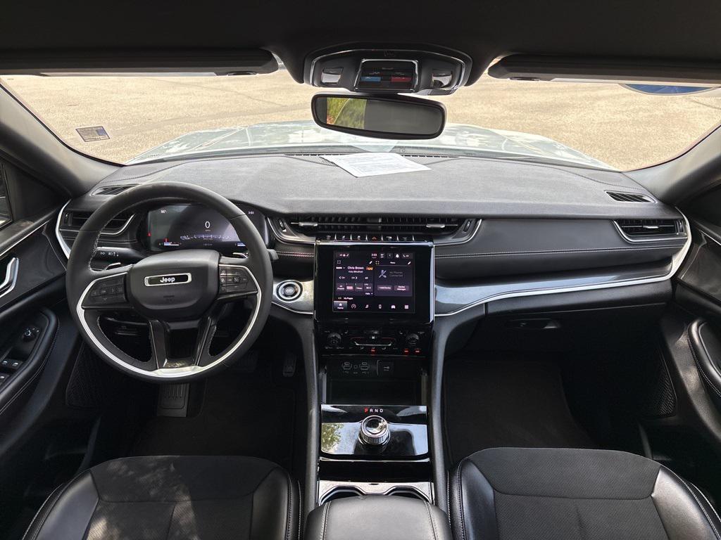 used 2023 Jeep Grand Cherokee car, priced at $35,977