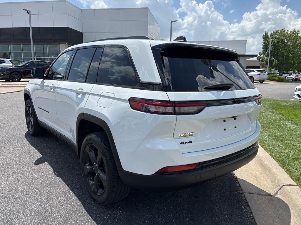 used 2023 Jeep Grand Cherokee car, priced at $35,977
