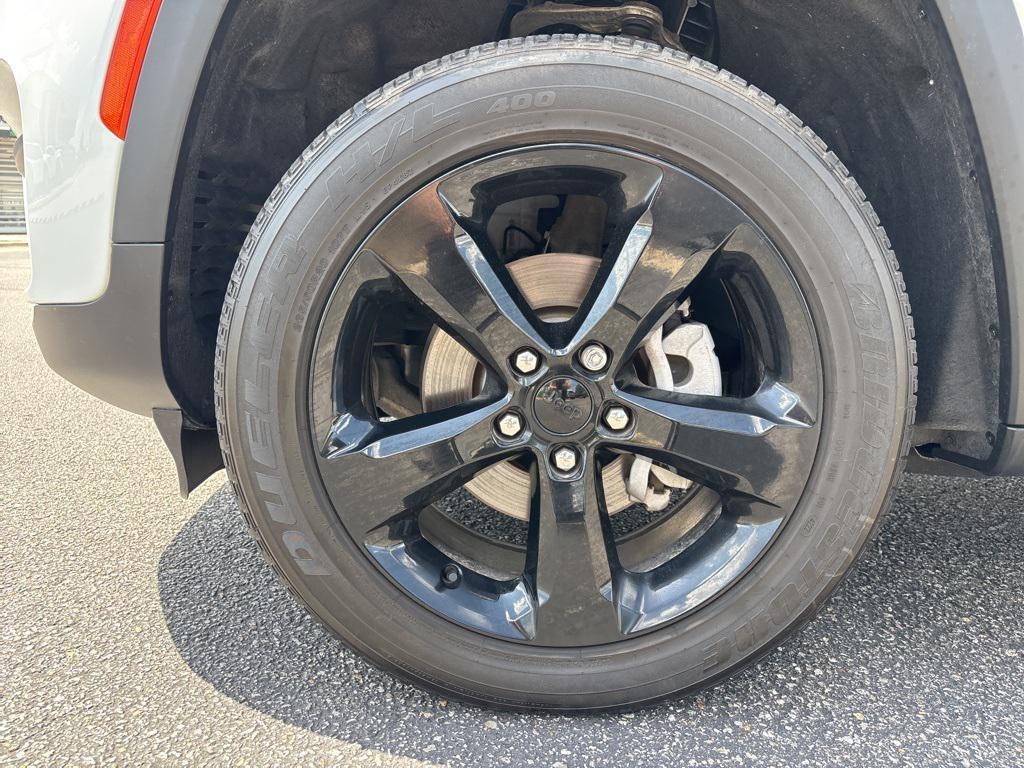 used 2023 Jeep Grand Cherokee car, priced at $35,977