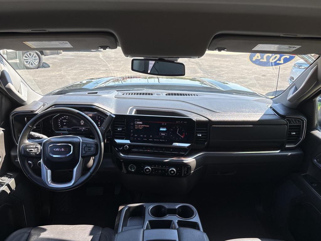used 2024 GMC Sierra 1500 car, priced at $44,377
