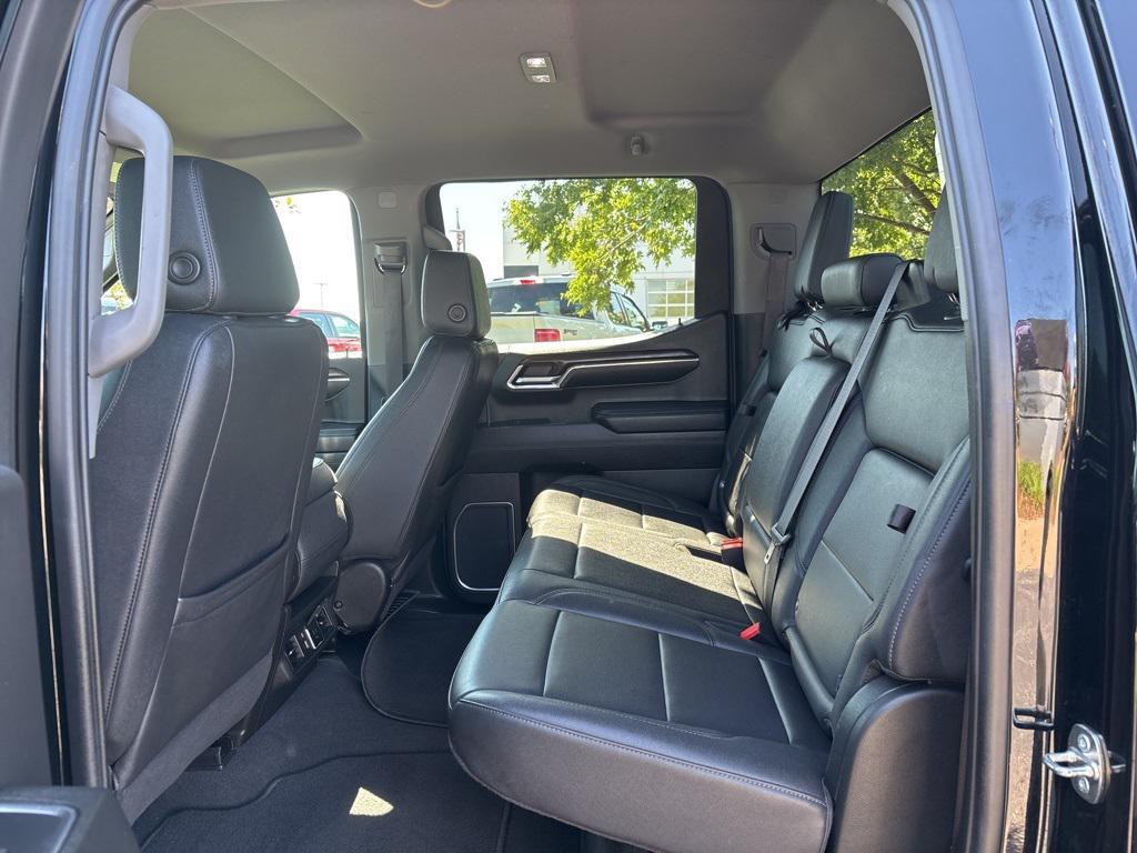 used 2024 GMC Sierra 1500 car, priced at $44,377