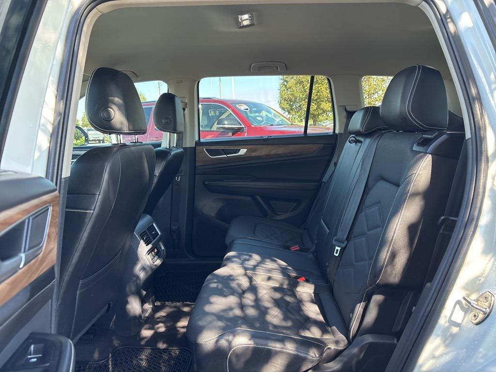 used 2024 Volkswagen Atlas car, priced at $25,887