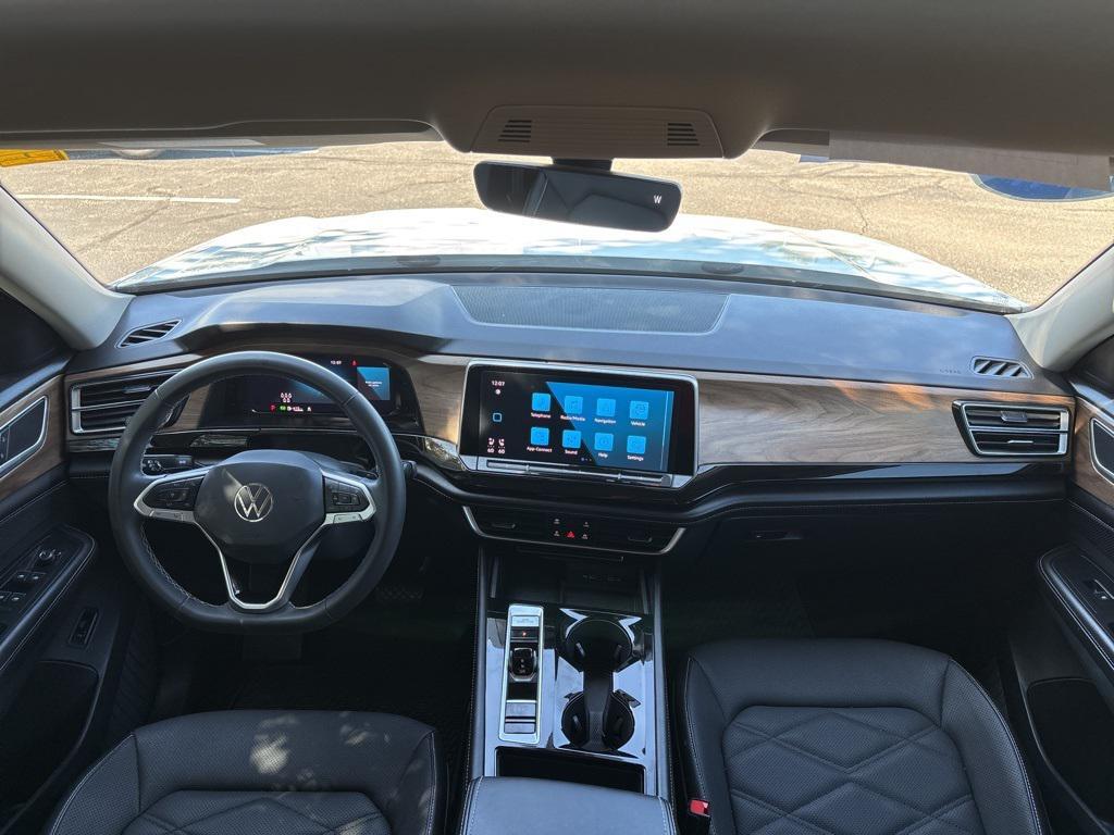 used 2024 Volkswagen Atlas car, priced at $25,887