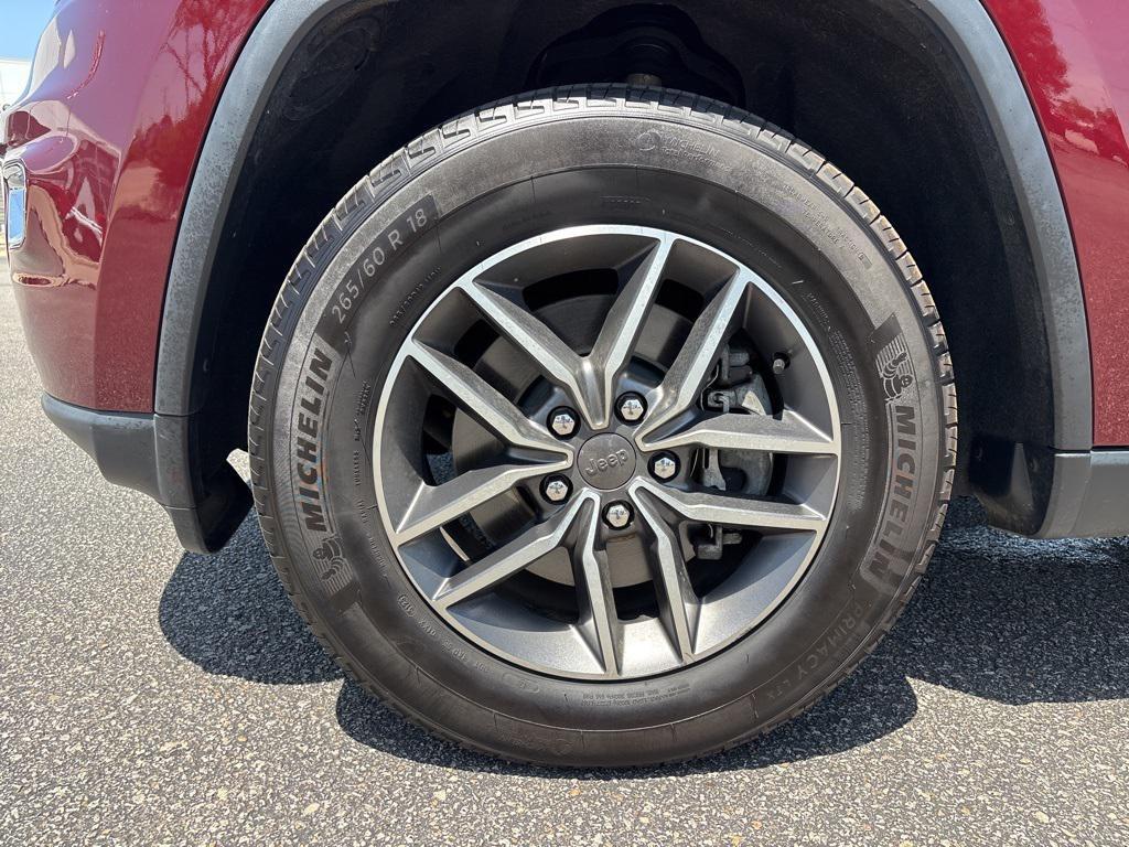 used 2021 Jeep Grand Cherokee car, priced at $28,984