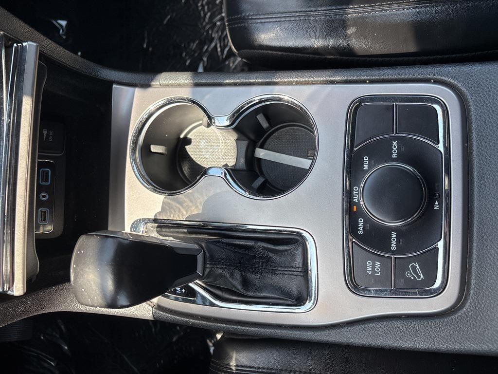 used 2021 Jeep Grand Cherokee car, priced at $28,984