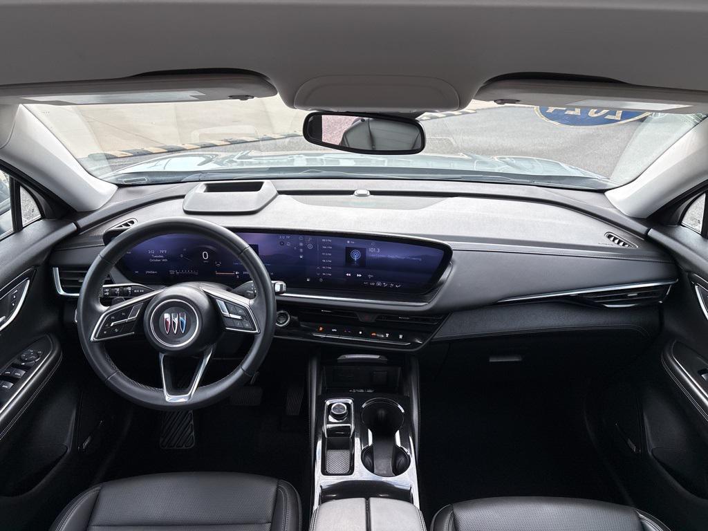 used 2024 Buick Envision car, priced at $31,647