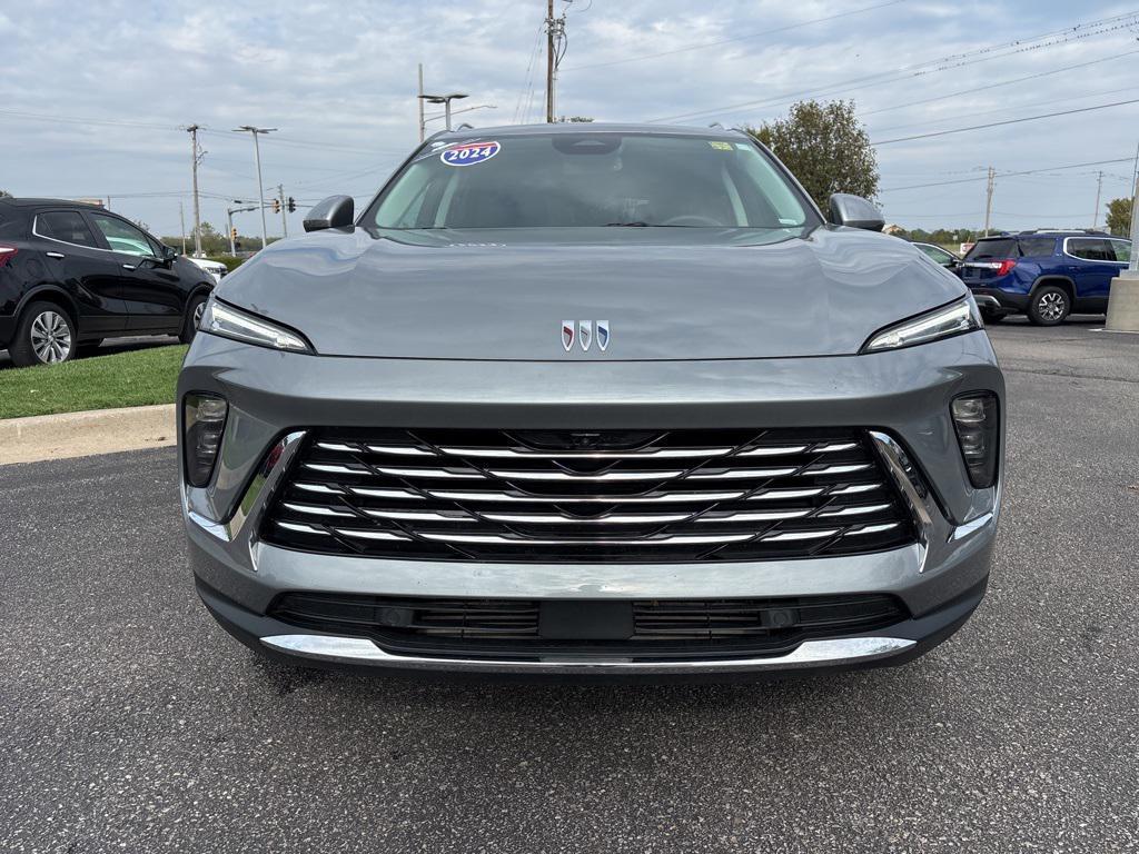 used 2024 Buick Envision car, priced at $31,647