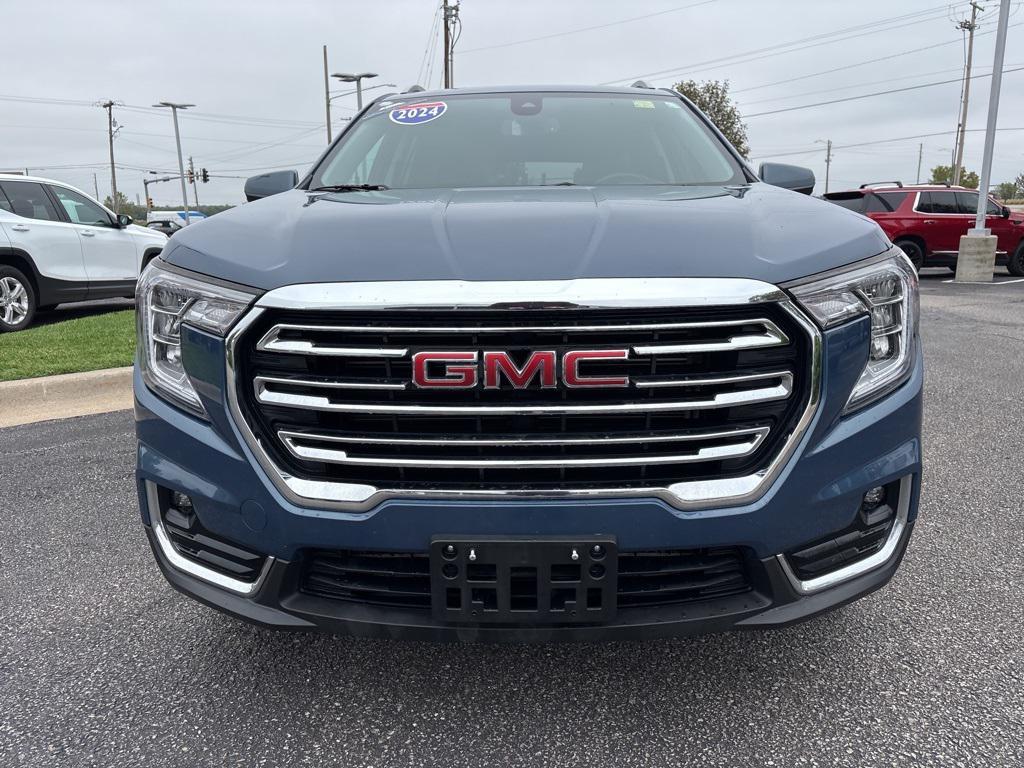 used 2024 GMC Terrain car, priced at $27,864