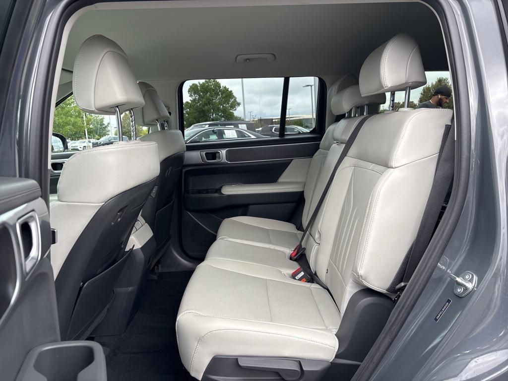 used 2024 Hyundai Santa Fe car, priced at $31,974