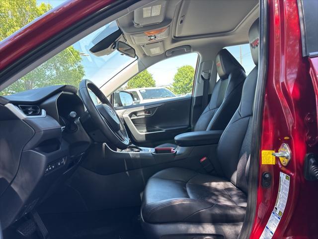 used 2020 Toyota RAV4 car, priced at $33,246