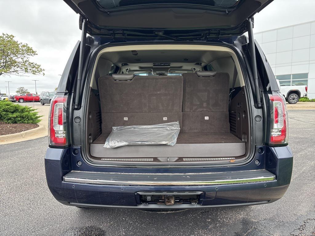 used 2019 GMC Yukon car, priced at $33,638