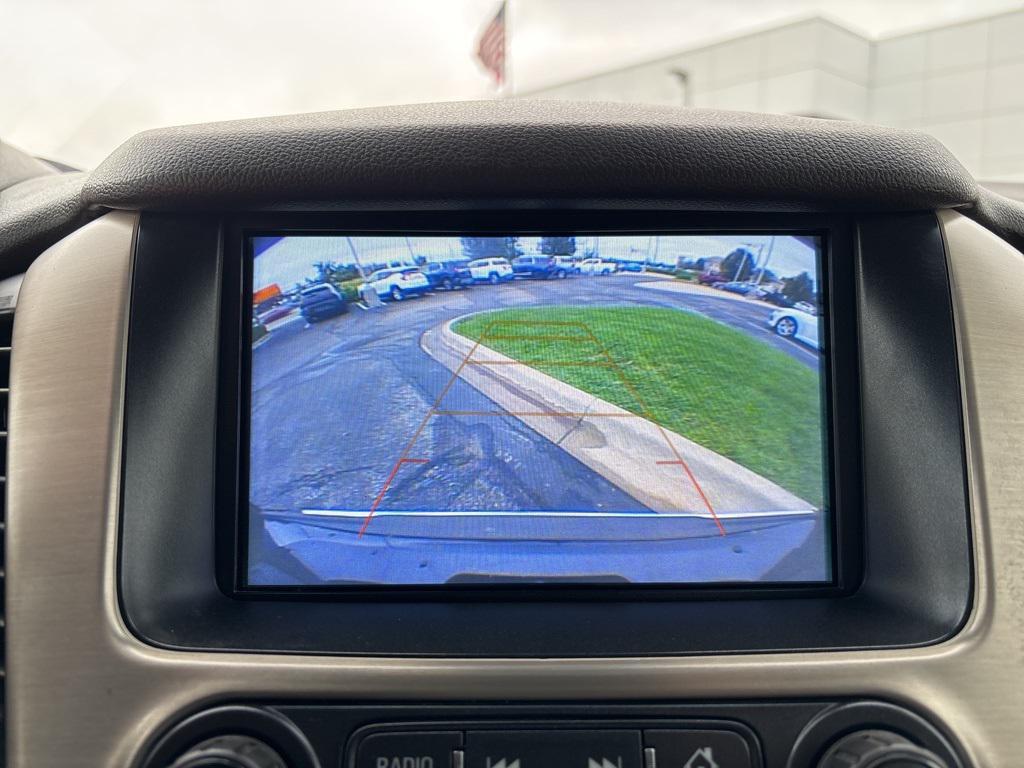 used 2019 GMC Yukon car, priced at $33,638