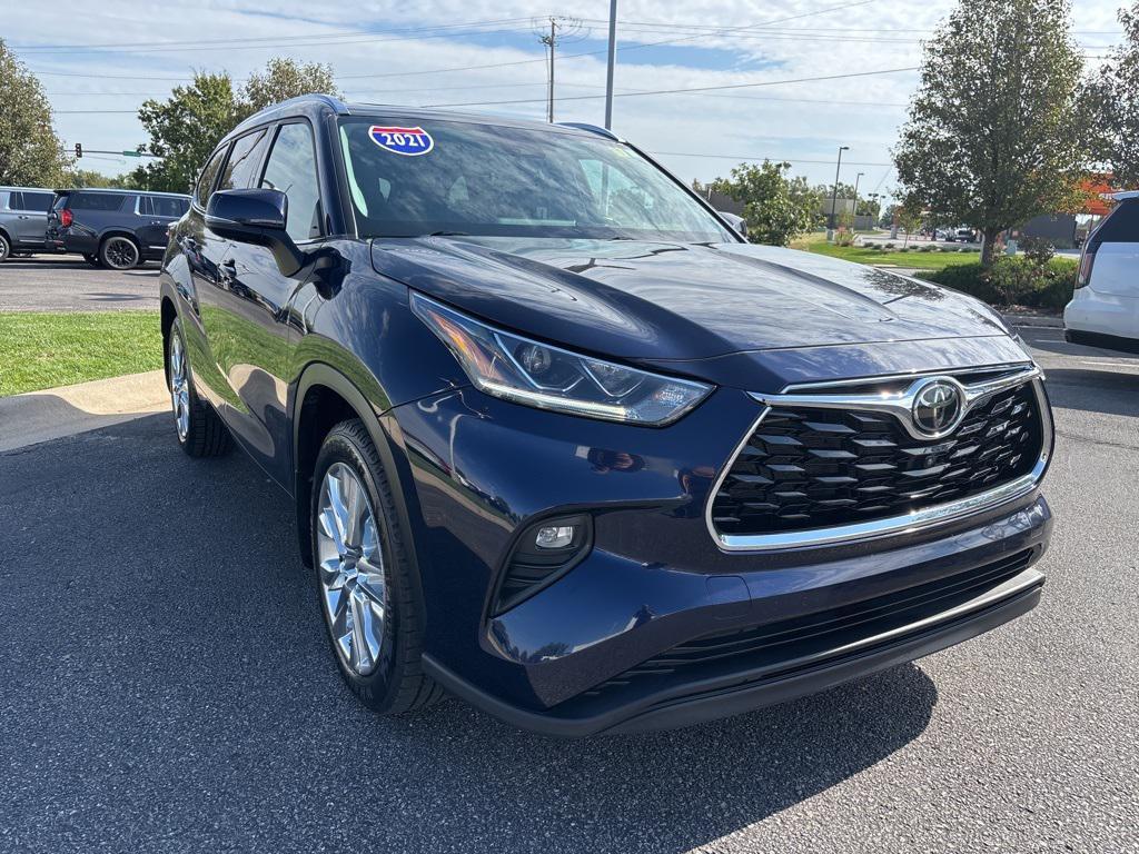 used 2021 Toyota Highlander car, priced at $28,973