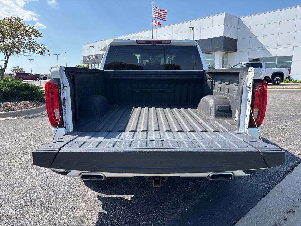 used 2022 GMC Sierra 1500 car, priced at $45,983