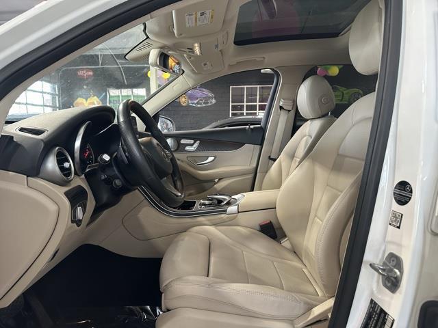 used 2019 Mercedes-Benz GLC 300 car, priced at $19,595