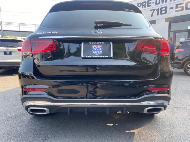 used 2020 Mercedes-Benz GLC 300 car, priced at $20,278