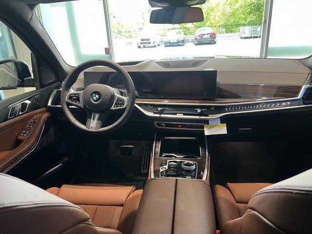 new 2026 BMW X7 car, priced at $101,825