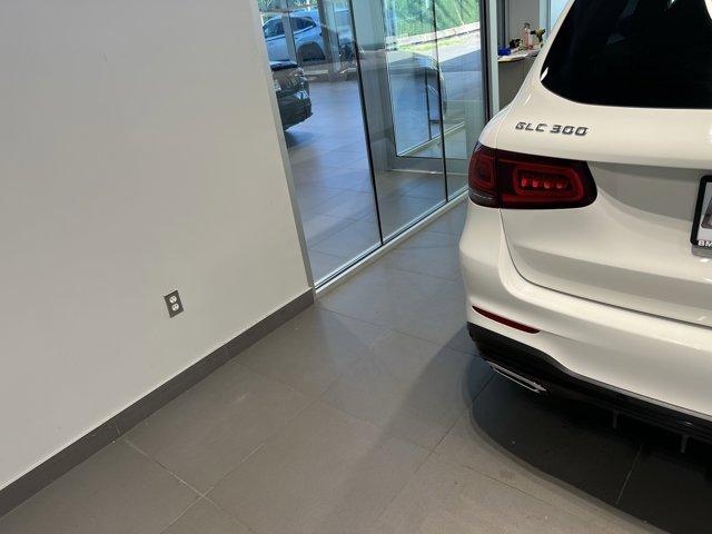 used 2022 Mercedes-Benz GLC 300 car, priced at $35,991