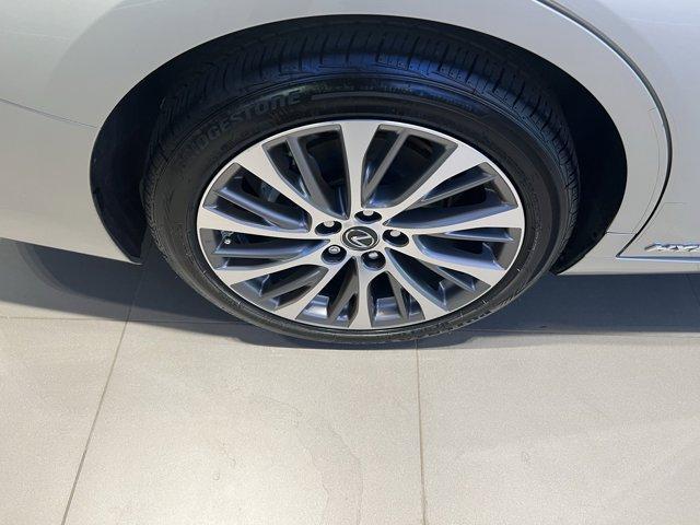 used 2020 Lexus ES 300h car, priced at $27,991