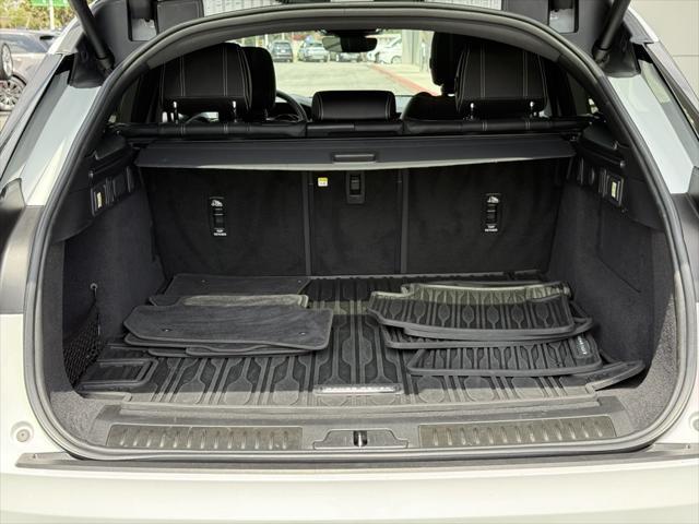 used 2022 Land Rover Range Rover Velar car, priced at $42,824