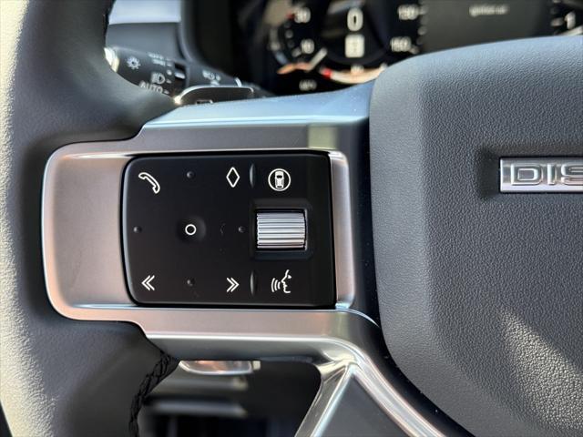 new 2025 Land Rover Discovery car, priced at $75,168