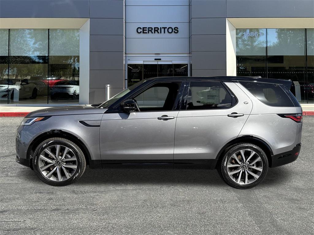 new 2025 Land Rover Discovery car, priced at $75,168