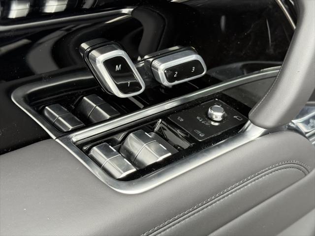 new 2025 Land Rover Range Rover car, priced at $150,370
