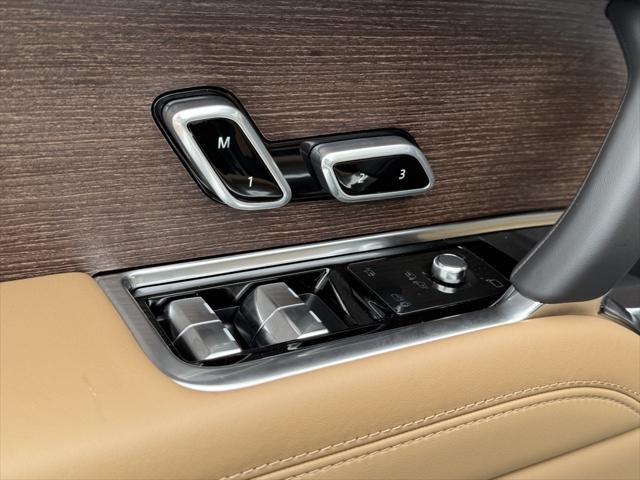 new 2025 Land Rover Range Rover car, priced at $153,480
