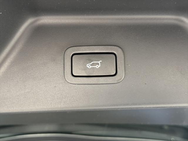 used 2021 Land Rover Range Rover car, priced at $47,958