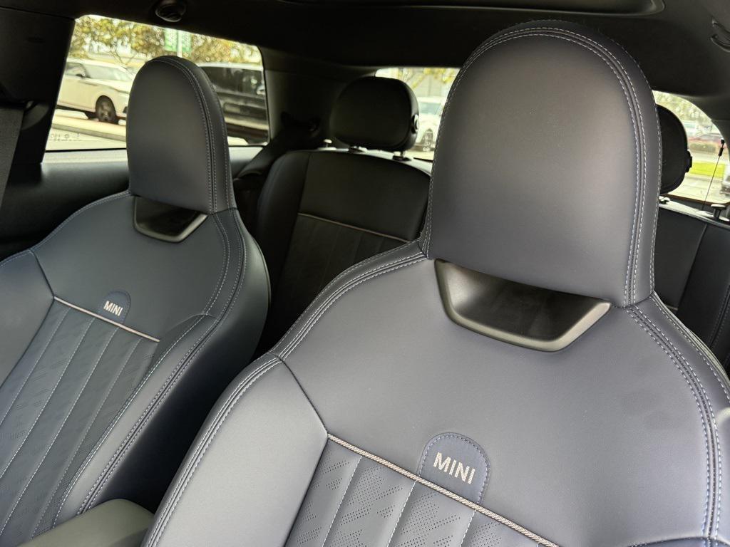 used 2025 MINI Hardtop car, priced at $29,972