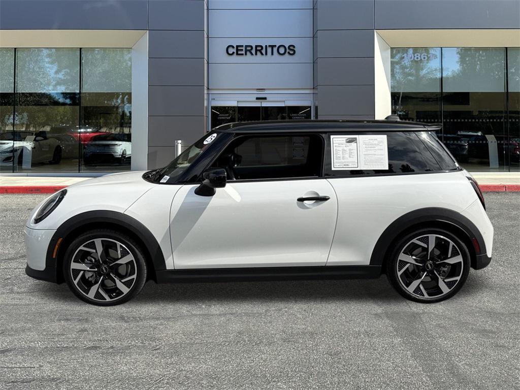 used 2025 MINI Hardtop car, priced at $29,972