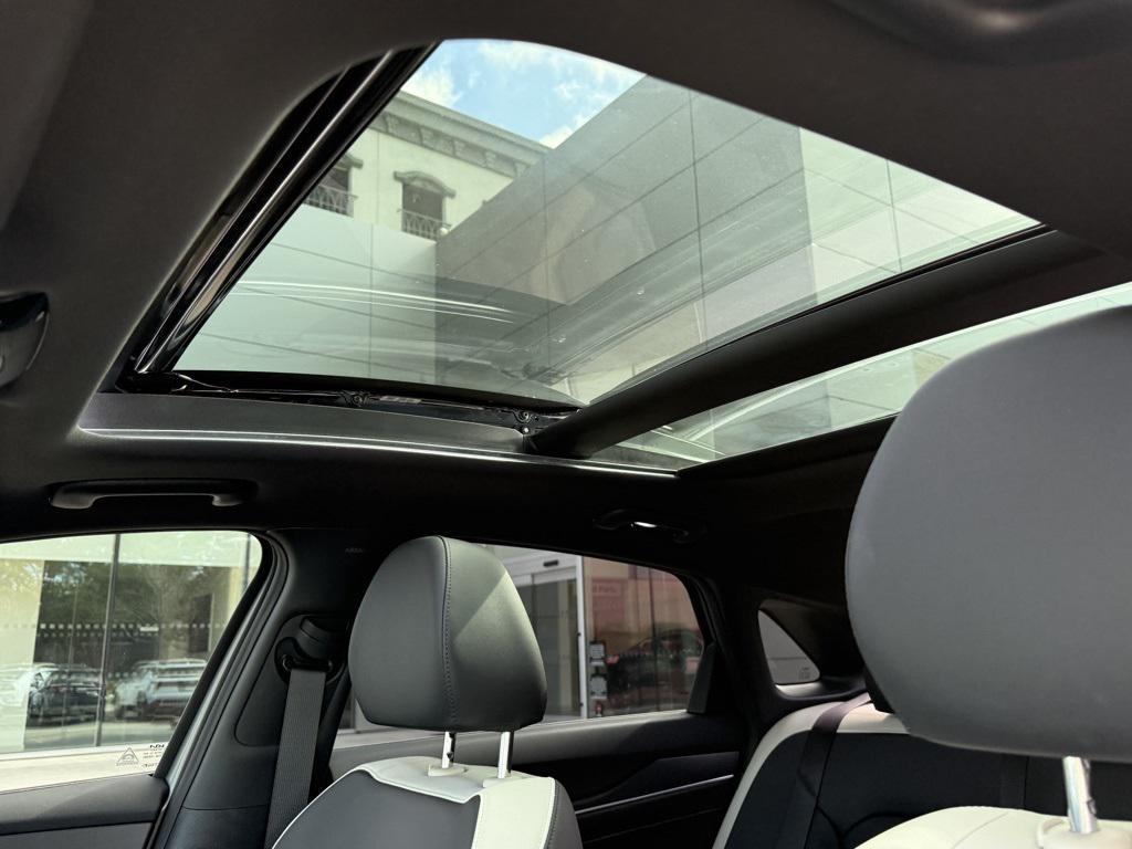 used 2025 Kia K5 car, priced at $26,599