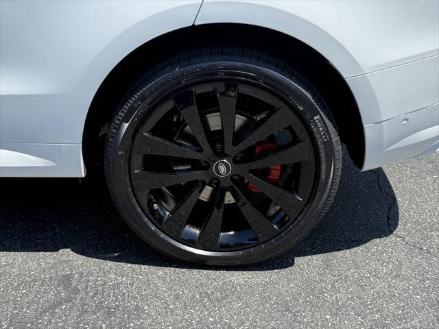 new 2025 Land Rover Range Rover Sport car, priced at $101,455