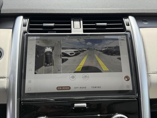 new 2025 Land Rover Discovery car, priced at $75,775