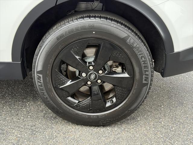 used 2022 Land Rover Discovery Sport car, priced at $25,899