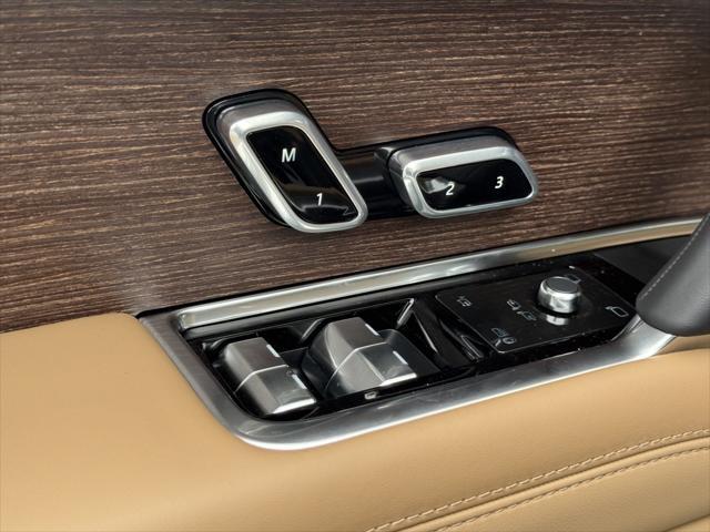 new 2025 Land Rover Range Rover car, priced at $145,100