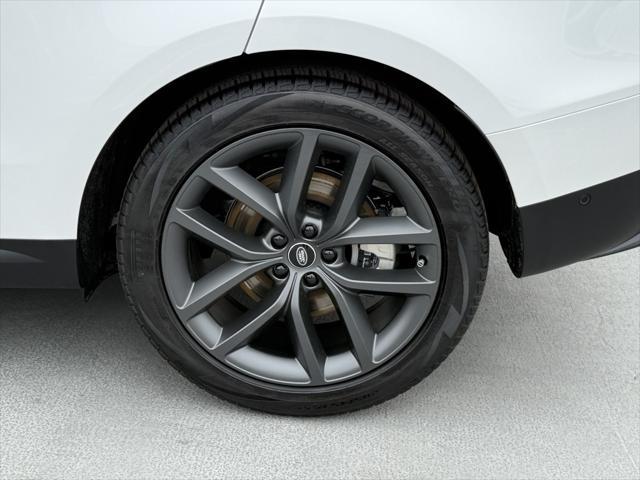 new 2025 Land Rover Range Rover Sport car, priced at $88,490