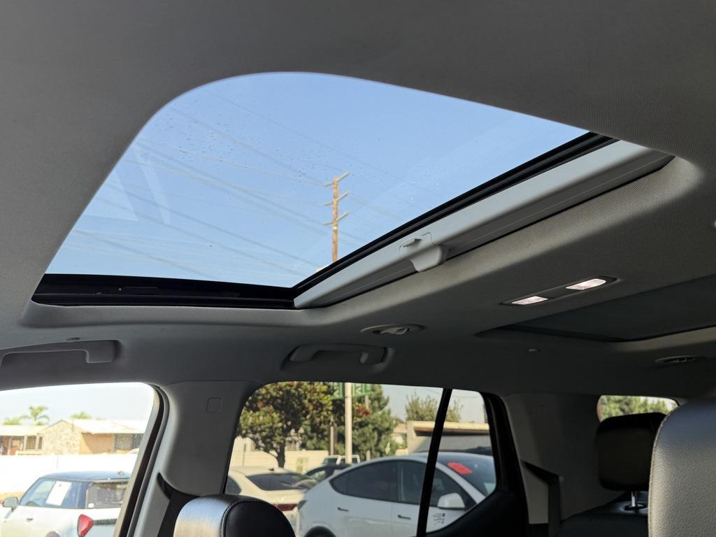 used 2019 Chevrolet Traverse car, priced at $24,599