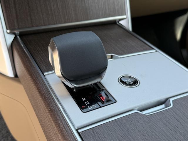 new 2025 Land Rover Range Rover car, priced at $141,560