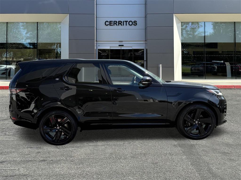 new 2025 Land Rover Discovery car, priced at $85,128