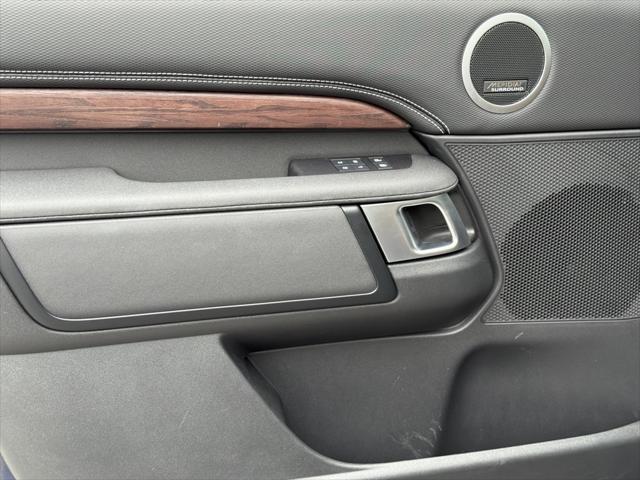 used 2024 Land Rover Discovery car, priced at $61,996
