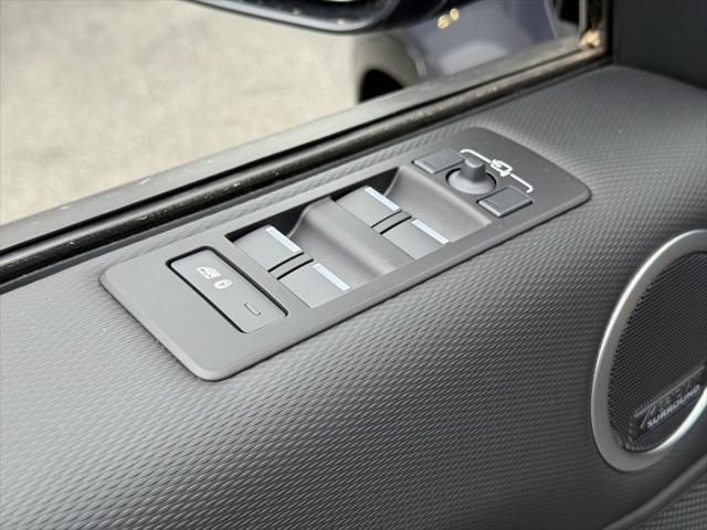used 2024 Land Rover Discovery car, priced at $61,996