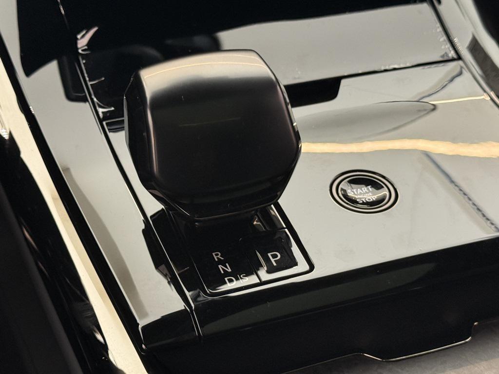 new 2025 Land Rover Range Rover Sport car, priced at $234,105