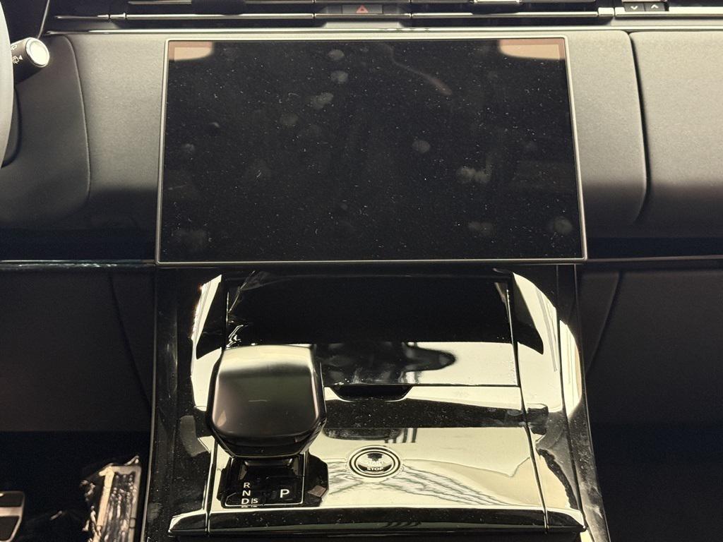 new 2025 Land Rover Range Rover Sport car, priced at $234,105