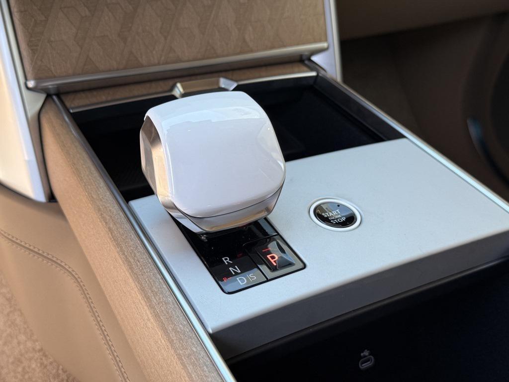 new 2025 Land Rover Range Rover car, priced at $287,770