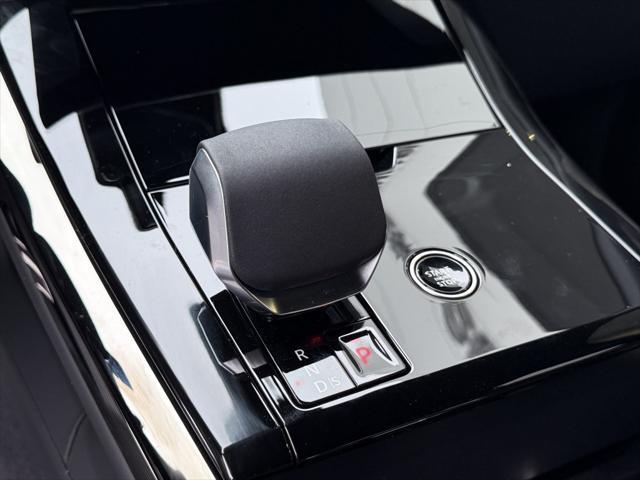 new 2025 Land Rover Range Rover Sport car, priced at $93,935